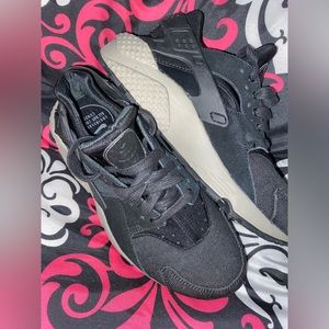 Nike Shoes Ladies 7.5